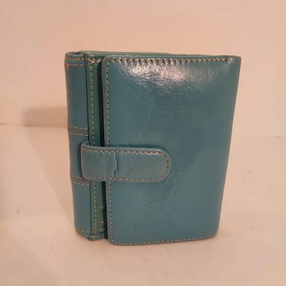 Kenneth Cole Reaction Leather Blue Bifold Wallet - Picture 3 of 12